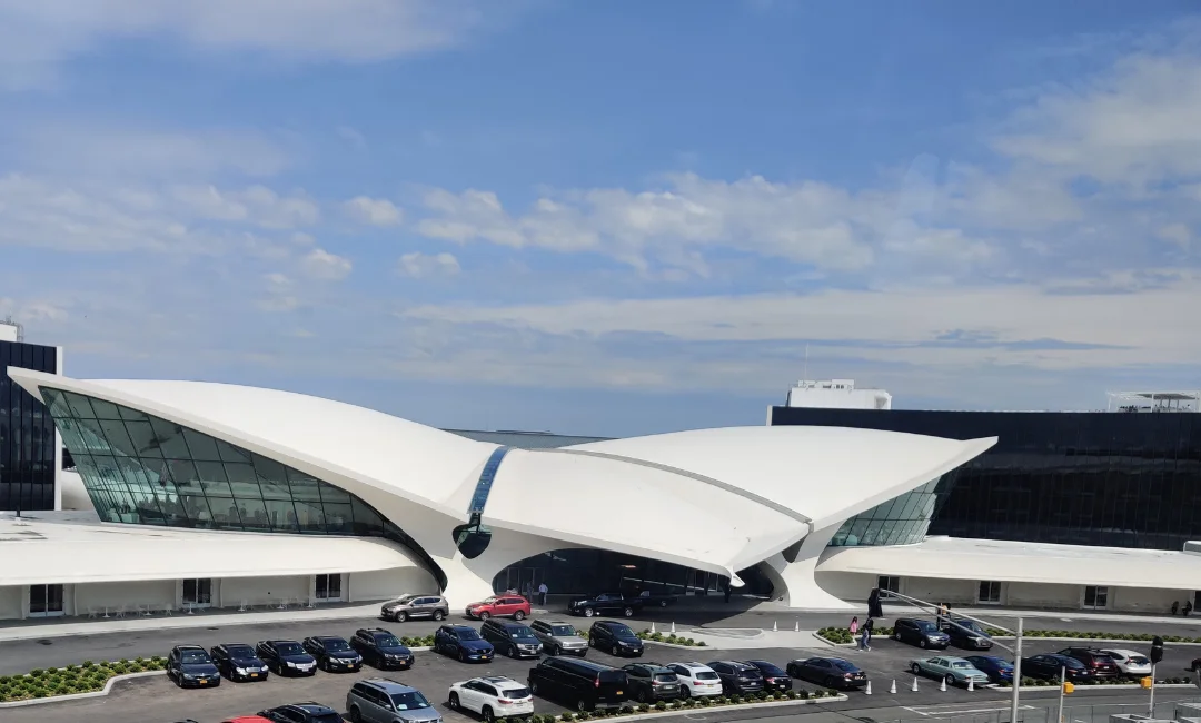 best hotels to stay near jfk airport in nyc