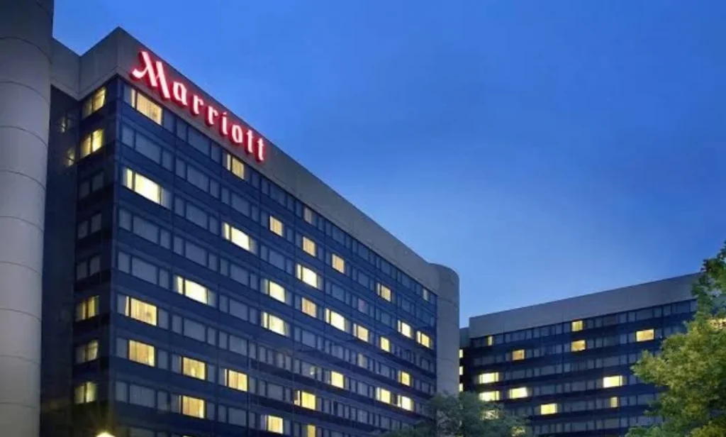 Best Hotels Near Newark Liberty International Airport